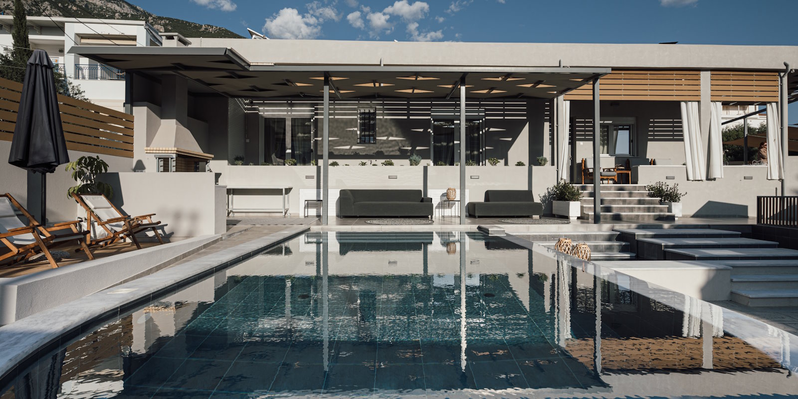 
              &Kappa;&alpha;&lambda;ώ&sigmaf; ή&rho;&theta;&alpha;&tau;&epsilon;!            